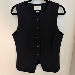 Wilfred Classic Black Vest